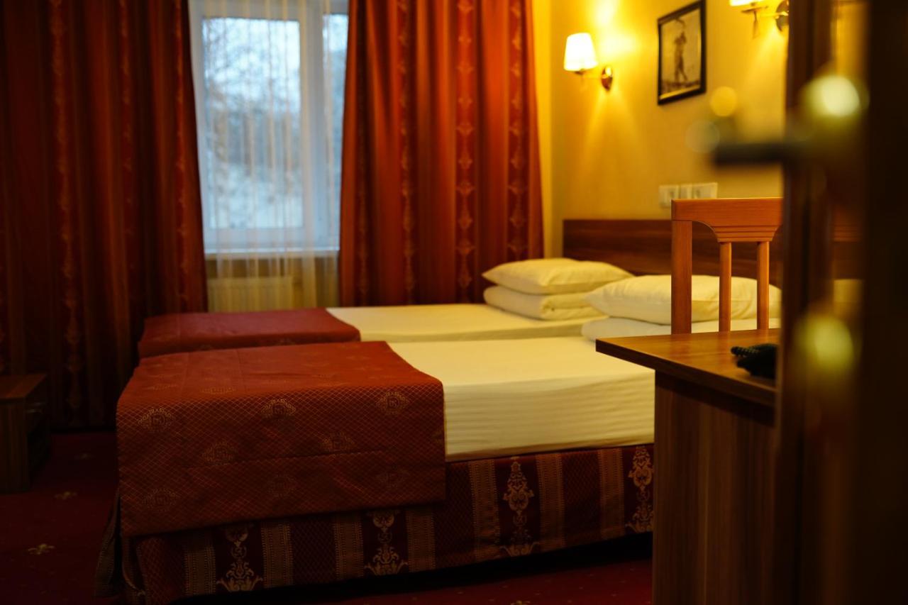 Amaks Vizit Hotel Gomel Exteriör bild